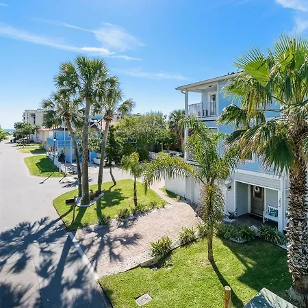 Blue Breeze, 4 Bedrooms, 3 Bathrooms, Sleeps 10, Walk To Beach
